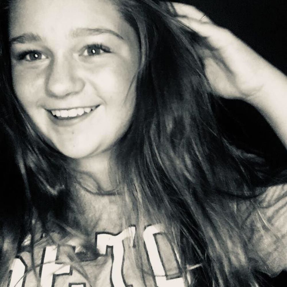 Meet your Posher, Lucy